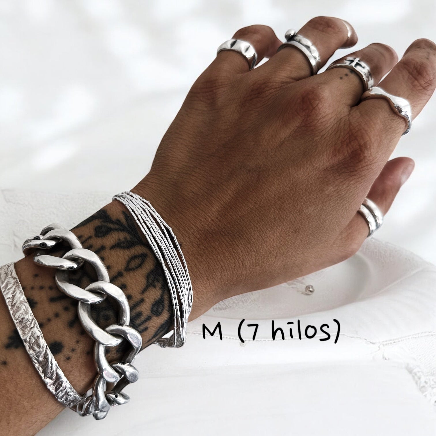 Pulsera Mostacillas Hilos de Plata